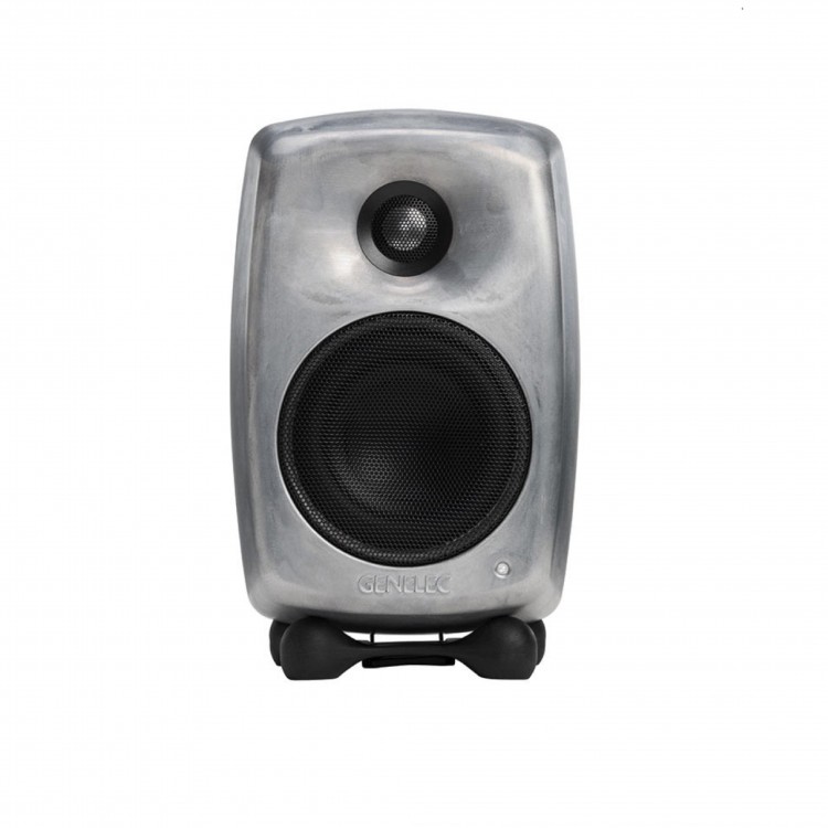 GENELEC 8320A SAM™ 4吋 主動式監聽喇叭 金屬色 (一對)