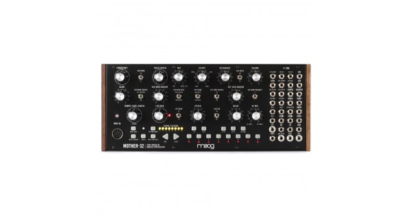 Moog Mother-32 半模組合成器